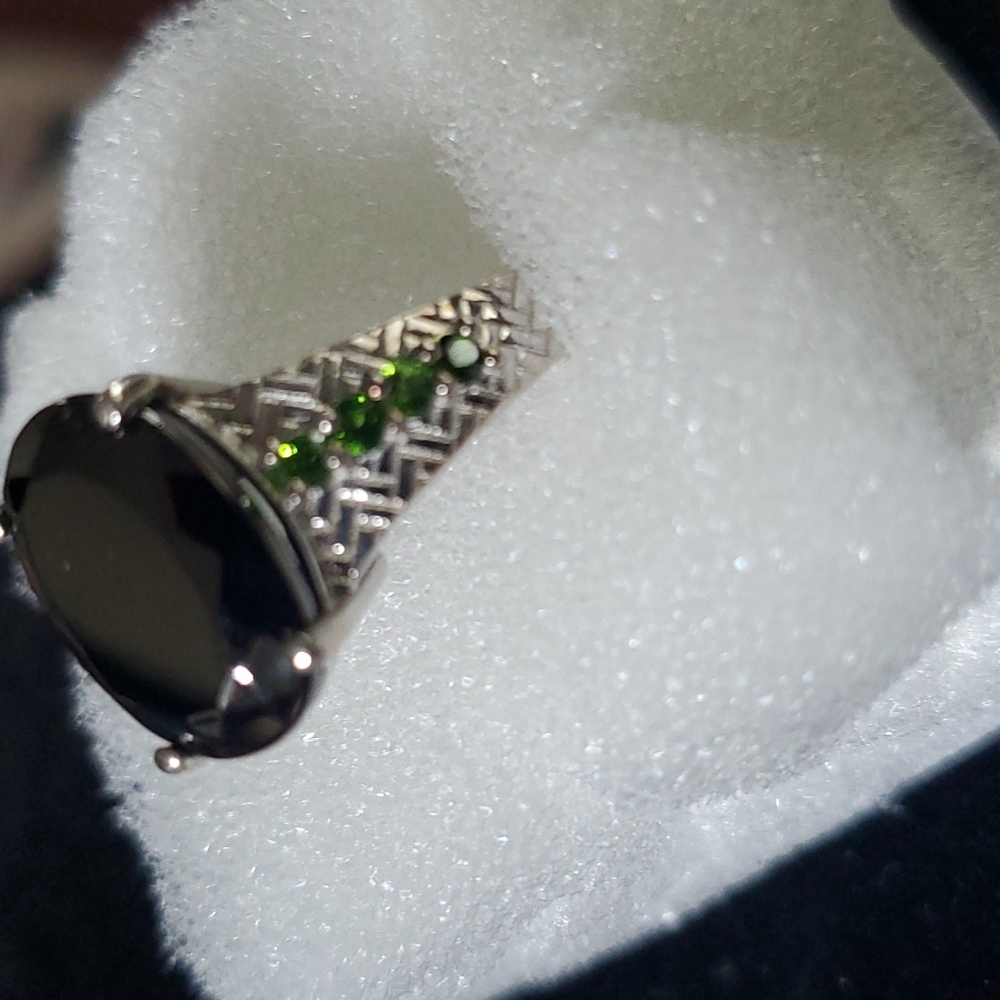Elite Shungite and Chrome Diopside Ring Platinum Over Sterling Silver - Picture 4 of 9
